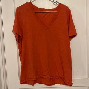 V-neck whisper cotton tee